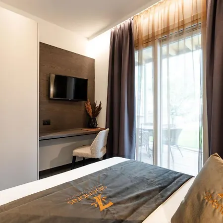 Aparthotel Sibenbras Natural Limone sul Garda